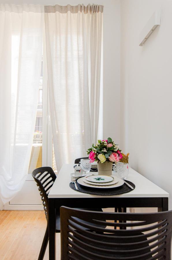 Schiaparelli 4 Apartman Milánó Kültér fotó